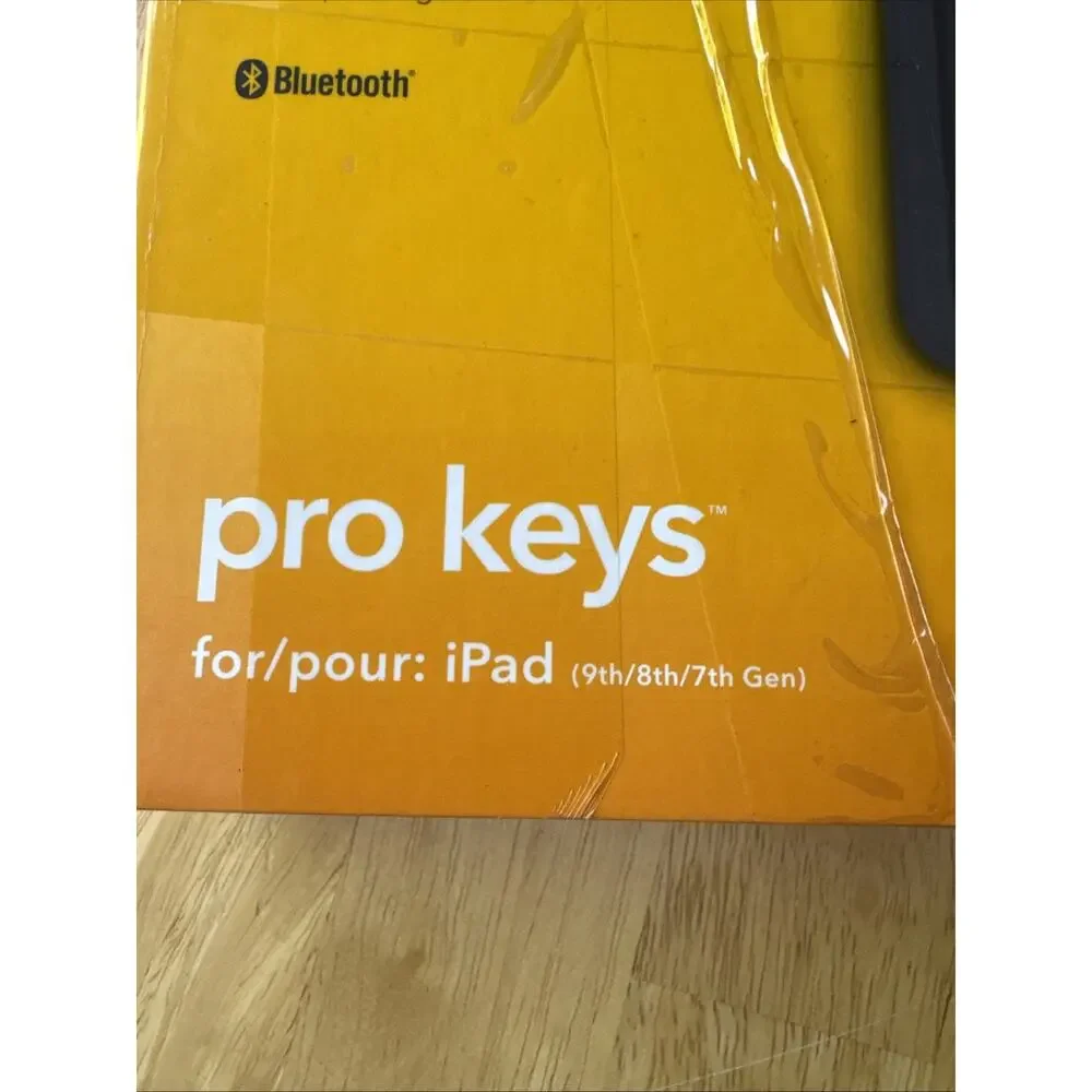 ZAGG Messenger Folio 2Keyboard&Case for Apple iPad 10.2